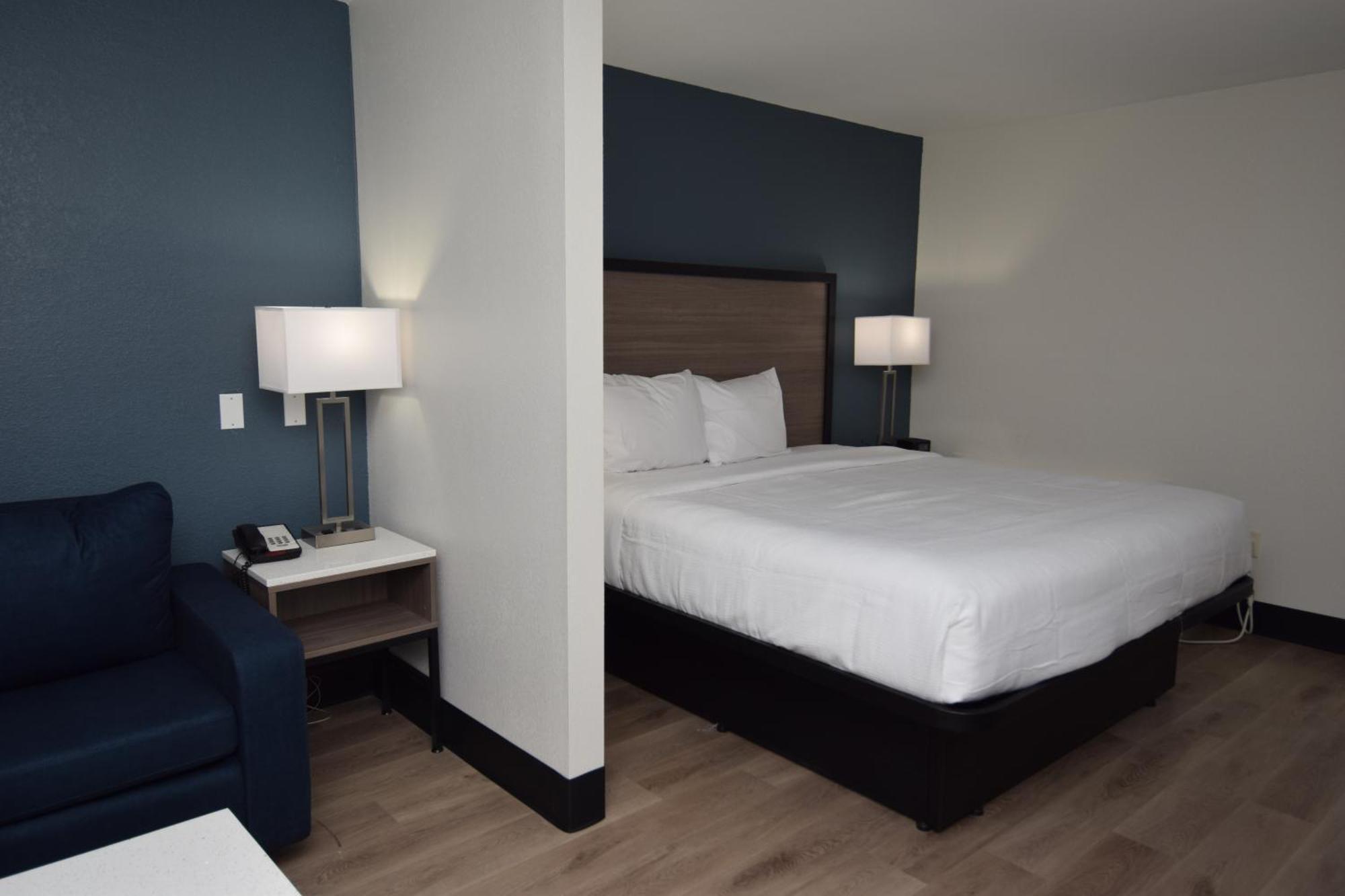 Baymont By Wyndham Batavia - Darien Lake Екстериор снимка